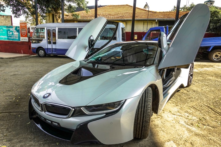 BMW i8 - Ali Brothers